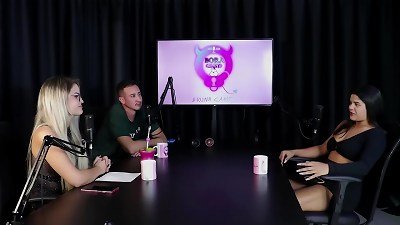 heads to swingers club, wants to have experience with a trans, struggles at the bear's mansion, - Val Mineirinha (SHEER/RED)