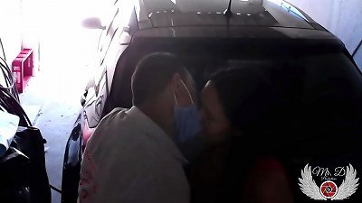 inexperienced exhibitionism. I call delivery guys and messengers at random and I receive them half bare demonstrating my slut butt wanting immense peckers and swallow scorching jizz. Recorded by my cheating husband with a hidden camera. More at XVIDEOS re