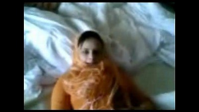 cute najma babe demonstrating her coochie and booty