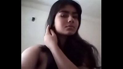 college dame naked selfie video