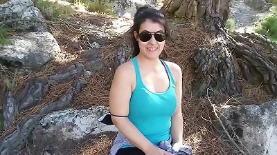 (Public blowjob) Outdoor flashing and inhaling salami in the mountain