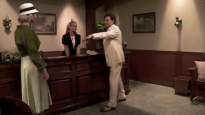 nailing 2 giant tits cougar