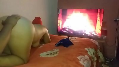 I plumb my tiny buddy in the butt